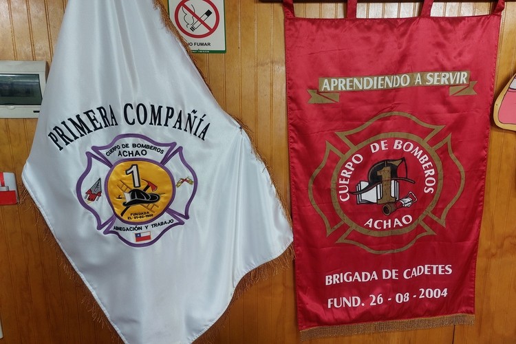 Bomberos de Achao - Abnegación y Trabajo