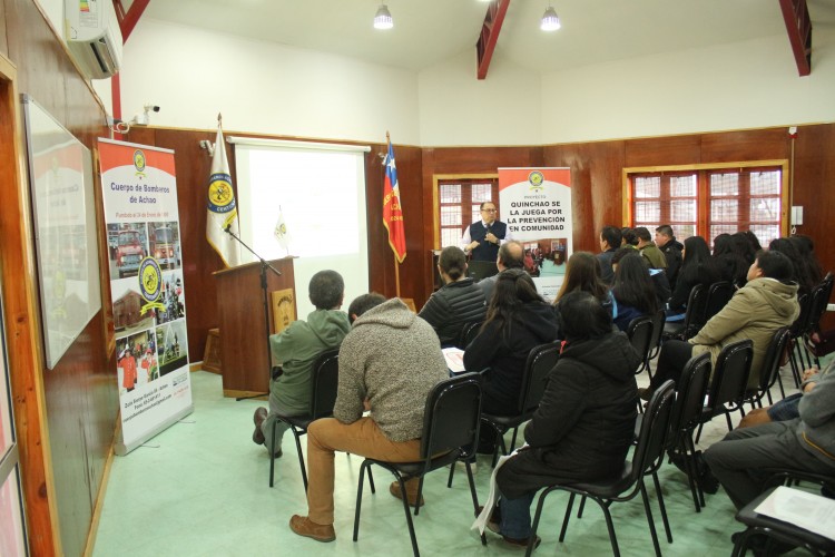 Bomberos de Achao - Abnegación y Trabajo
